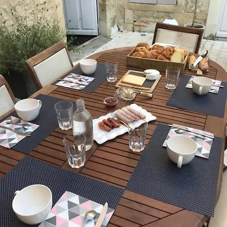 Capucine Nocleg ze śniadaniem La Flèche