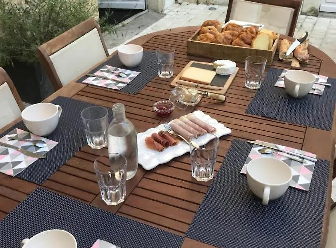 Capucine فندق مبيت وإفطار لا فْلوش