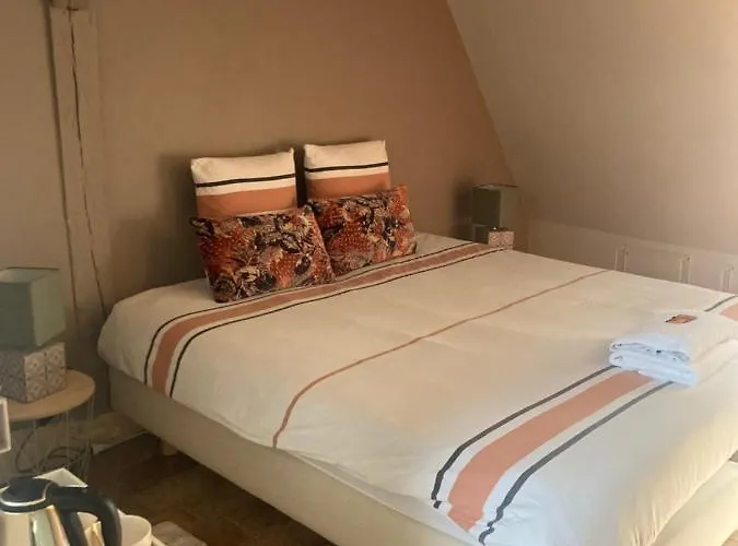 Capucine فندق مبيت وإفطار *